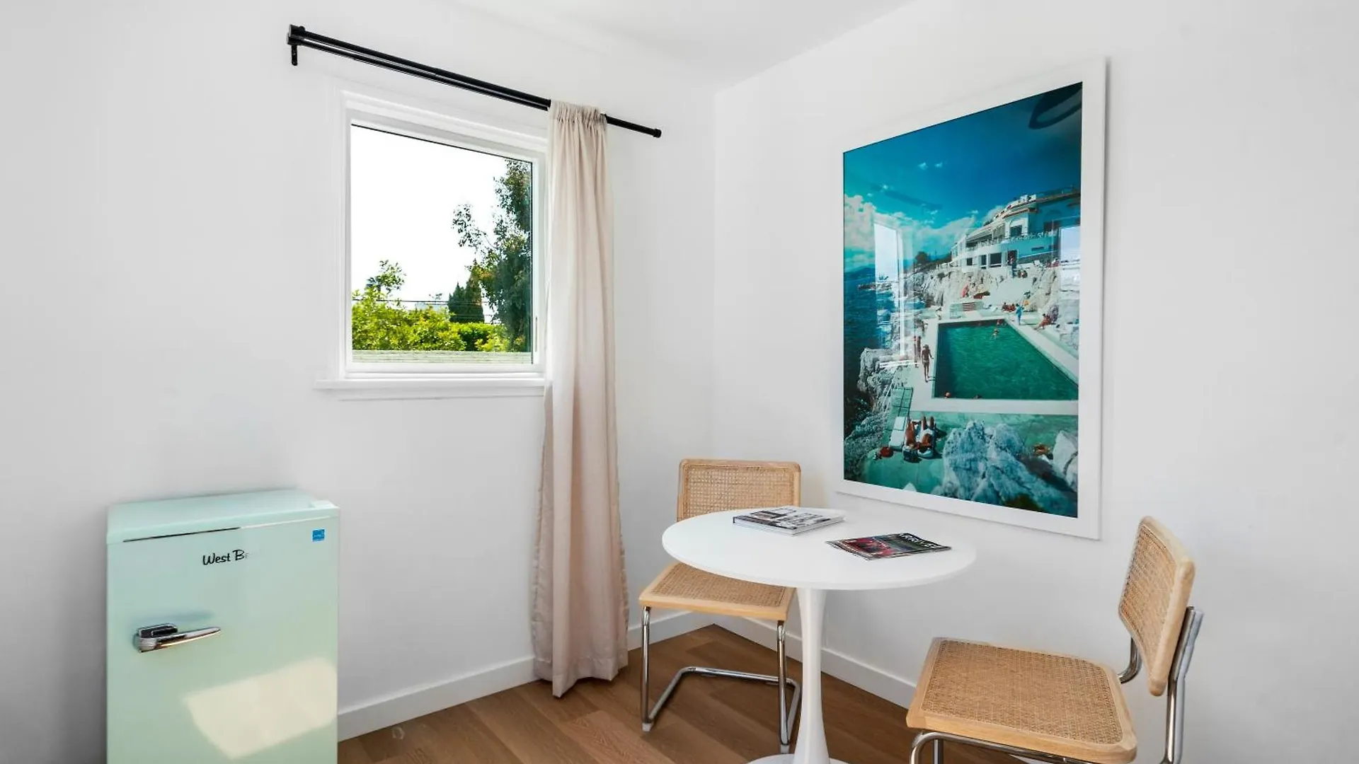 Aliza Hotel Los Angeles 3*,  United States